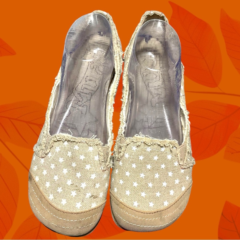 Mudd Chatter Women’s Size 9.5M Flats